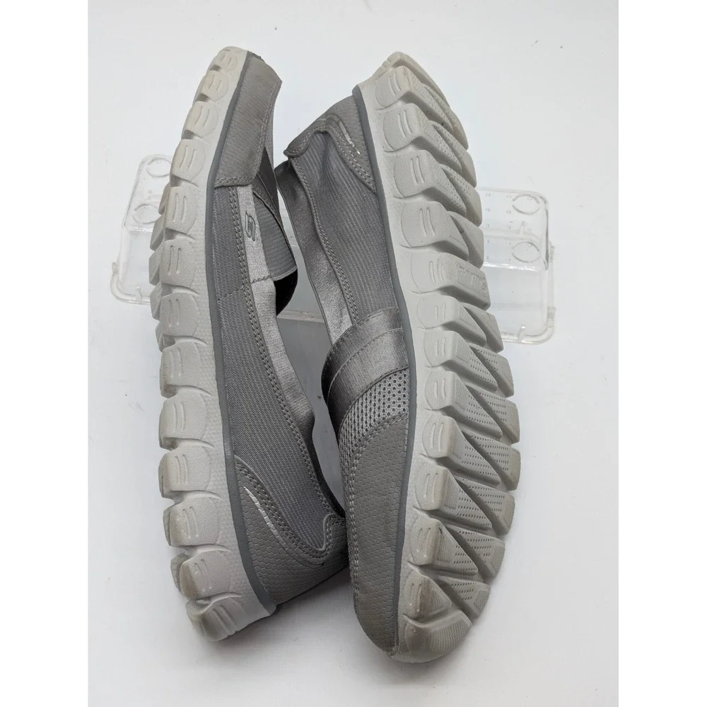Skechers Memory Foam Slip On Shoes Gray Comfort Walking Women Size 8